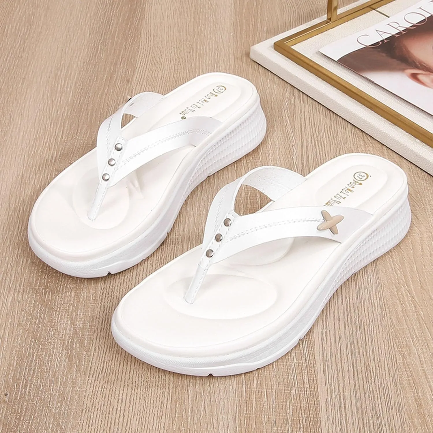 Women Shoes Comfortable Thick Sole Wedge Flip Flops Fashionable Outdoor Beach Bohemian Sandals for Women Summer Wear